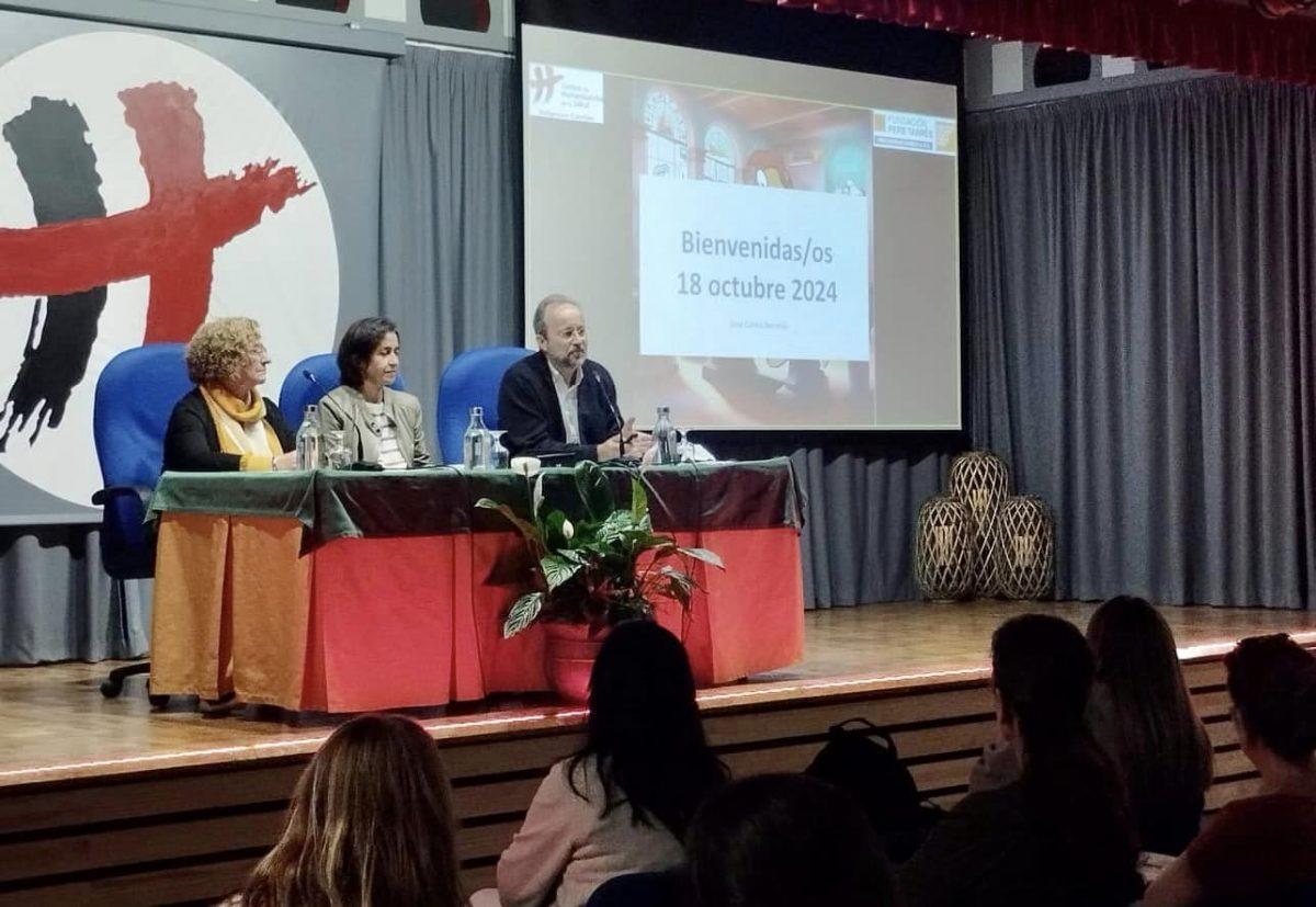 Inicio de los posgrados en el Centro de Humanización de la Salud